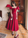 Robe de fiançailles rouge vin d&#39;hiver en satin pour princesse française quotidienne