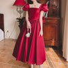 Robe de fiançailles rouge vin d&#39;hiver en satin pour princesse française quotidienne